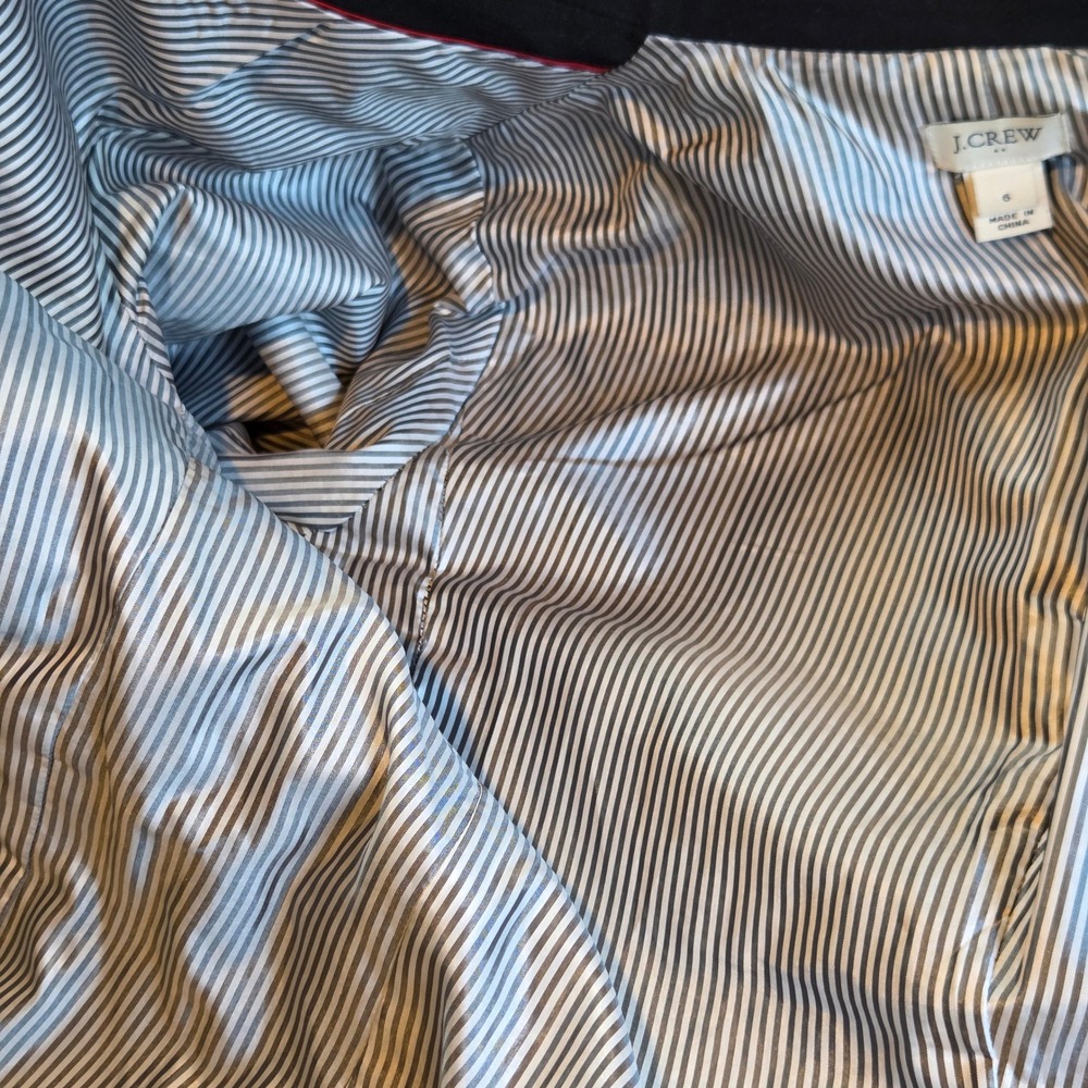J.Crew Women 6 Preppy Dark Academia Schoolboy Blazer Black Gold Crest Button - Picture 6 of 10